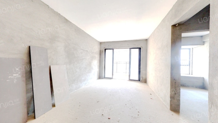 鹏达南山壹号二手房实景图