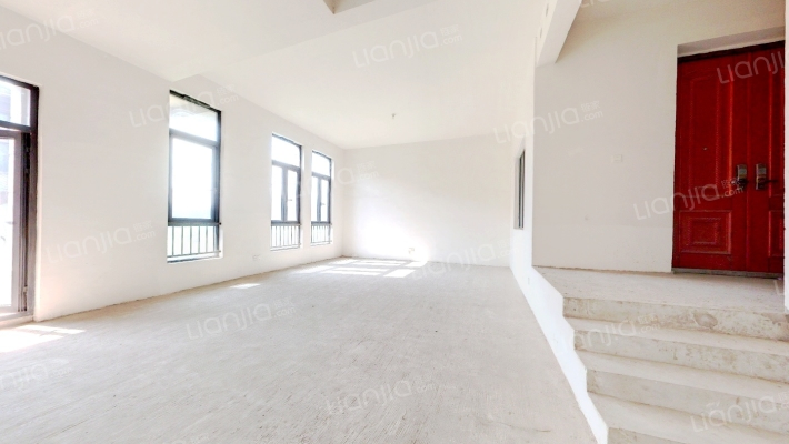 中海峰墅二手房实景图