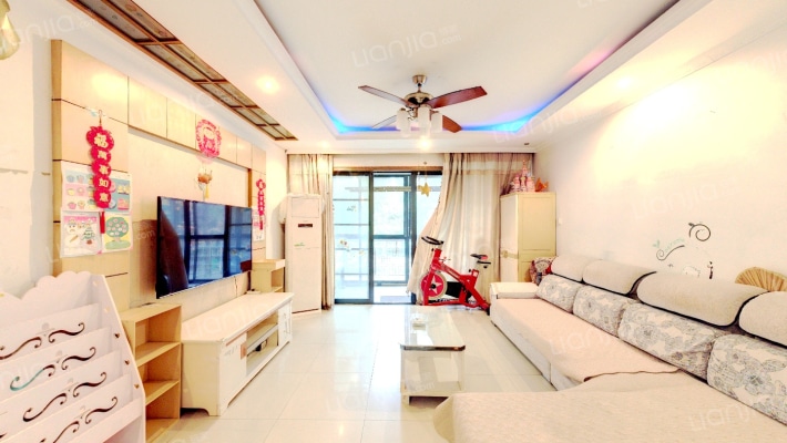 金色池塘二手房实景图