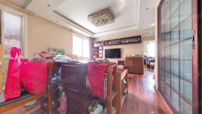 莲花嘉园二手房实景图