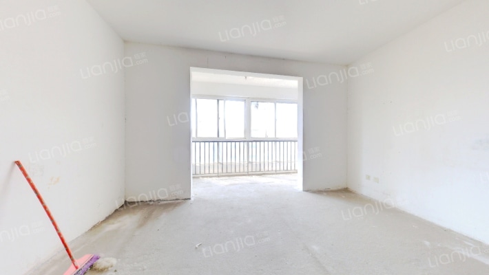 山水生态城南区二手房实景图