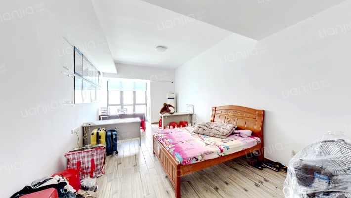 长风国际公寓二手房实景图