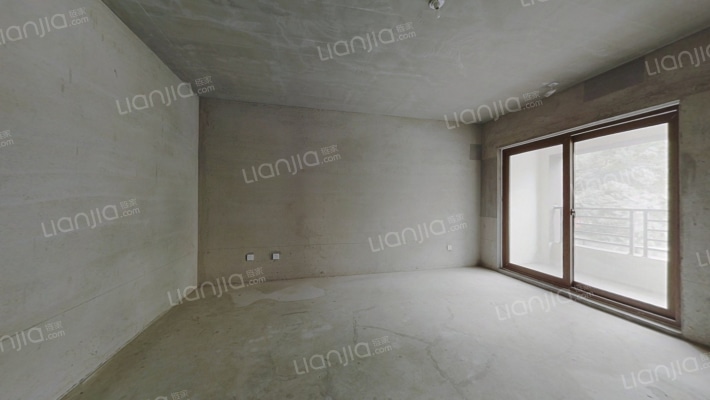 世茂御龙海湾二手房实景图