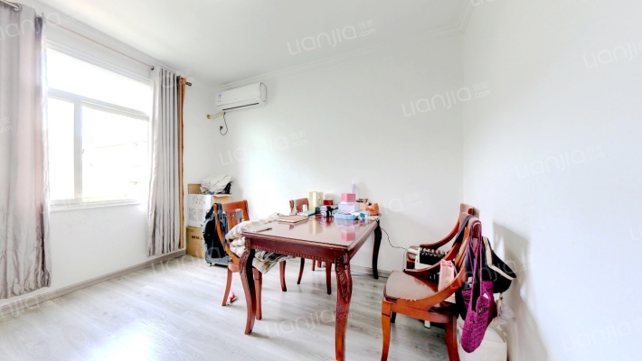 场门口小区14号二手房实景图