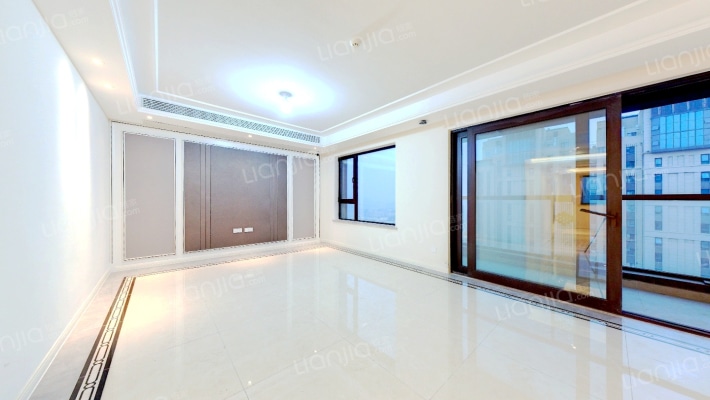 蓝光黑钻公馆二手房实景图