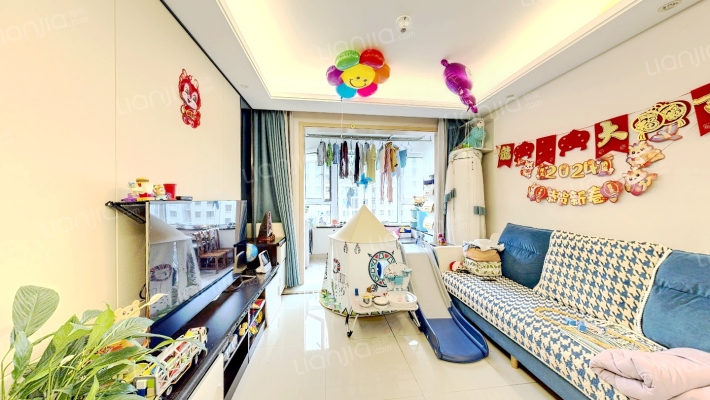 龙湖春江郦城西区二手房实景图