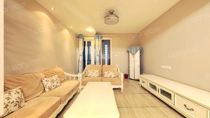 名尚花园二手房实景图