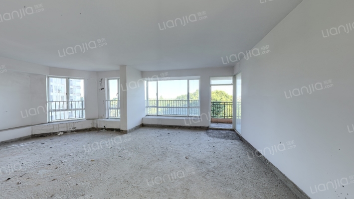 中信凯旋蓝岸C区二手房实景图