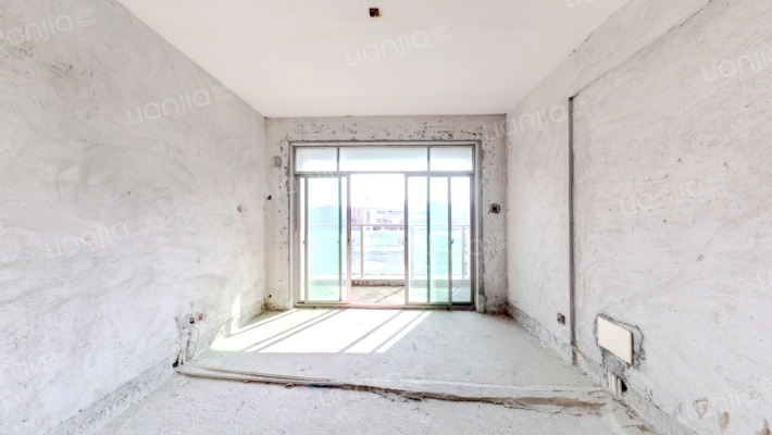 新俊湖苑二手房实景图