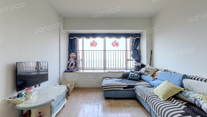 蓝润蓝客城二手房实景图