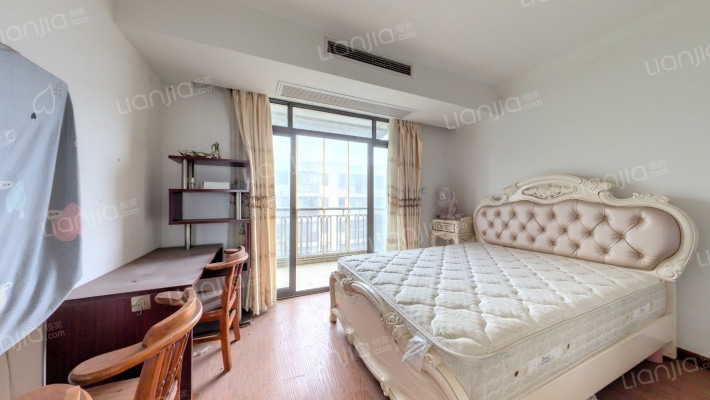 菊泉新城(陆翔路358弄)二手房实景图