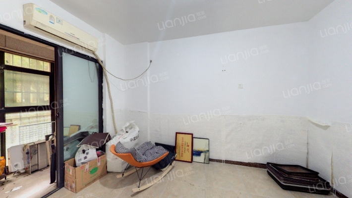 水岸天际二手房实景图