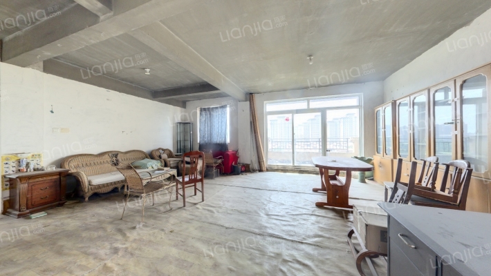 清华大溪地1号院二手房实景图