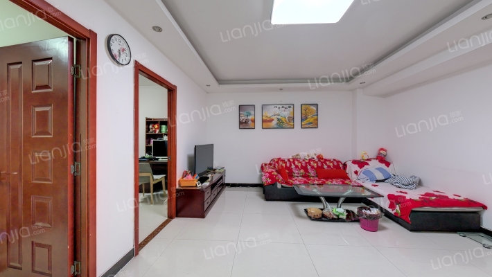 首座国际公寓二手房实景图