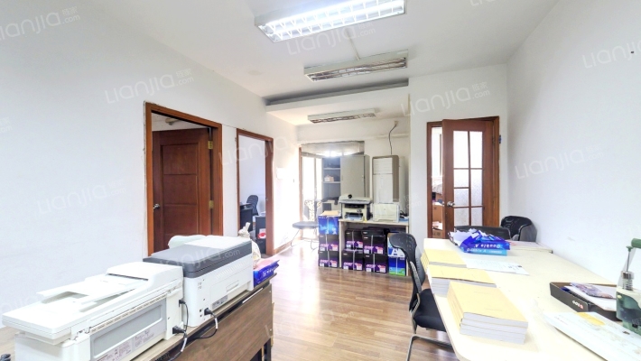 环球广场二手房实景图