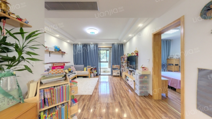 复地御钟山二期二手房实景图