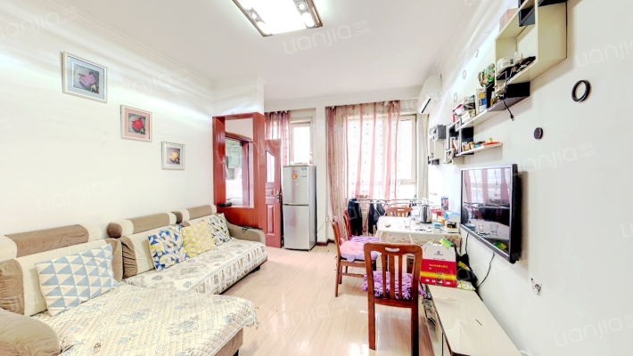 锦泉源D4区二手房实景图