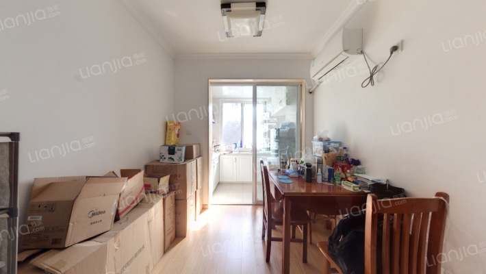 西荡苑桃苑二手房实景图