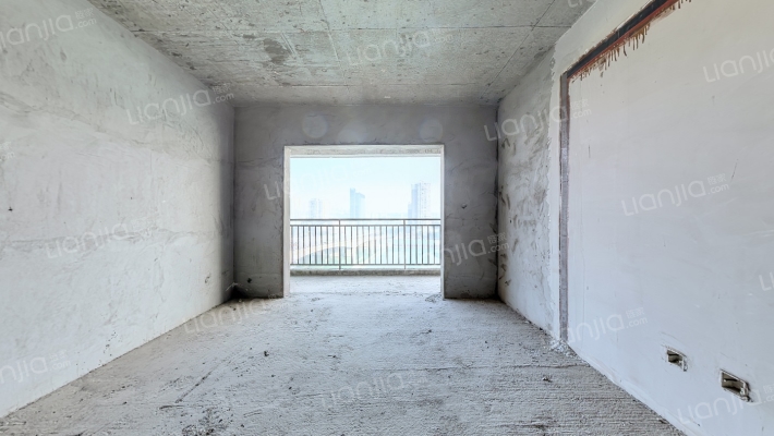 新海上花园二手房实景图