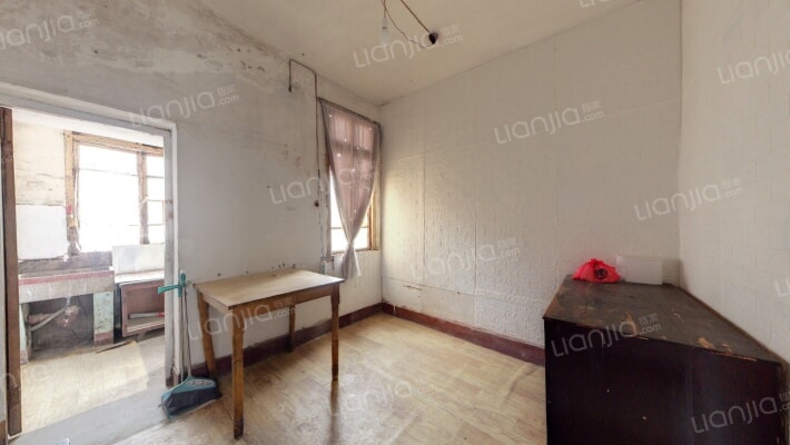 朝阳小区二手房实景图