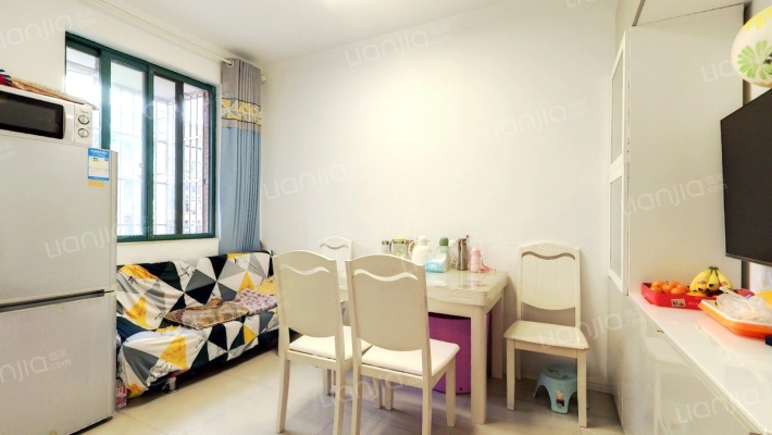 悦泽公寓二手房实景图