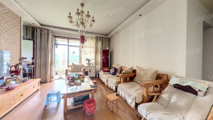 汤泉HOUSE二手房实景图