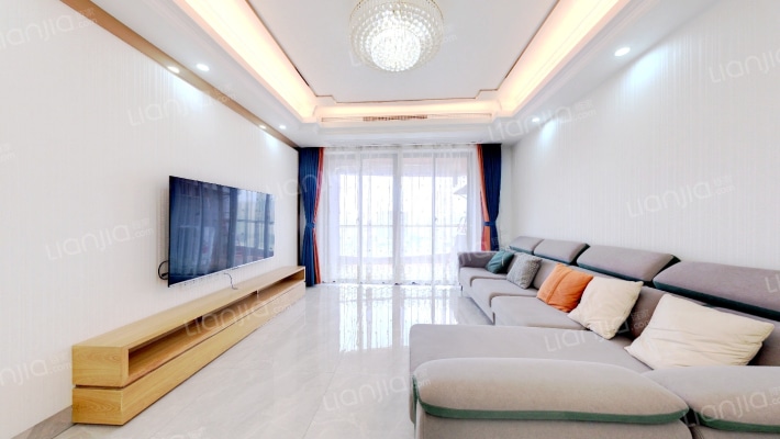 丽江东岸二手房实景图