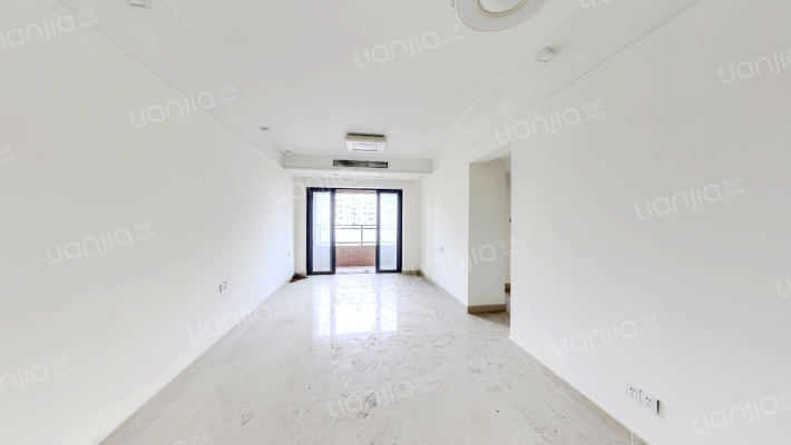 鸣翠花园四期二手房实景图