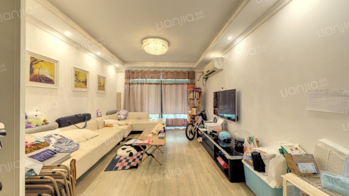 赛世香樟园二手房实景图