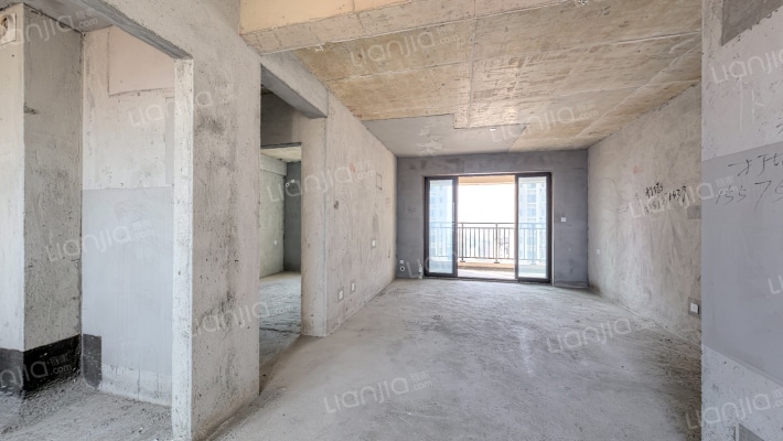 美的国宾府二手房实景图