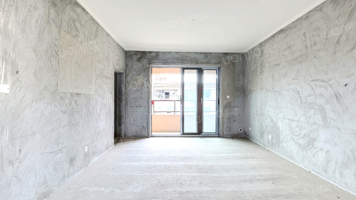 中建湖山印象湖岛墅二手房实景图