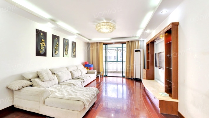 西郊河畔家园二手房实景图