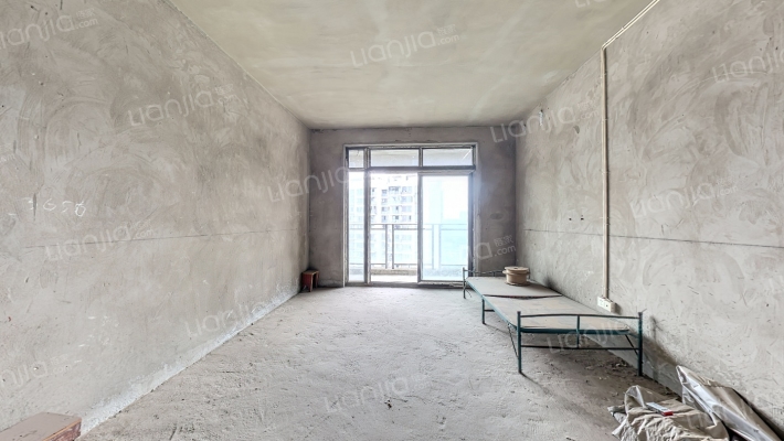 理工雅苑二手房实景图