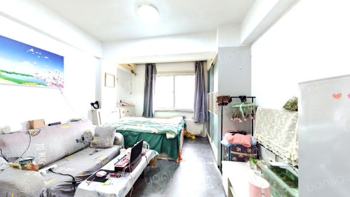 新东方公寓一期二手房实景图