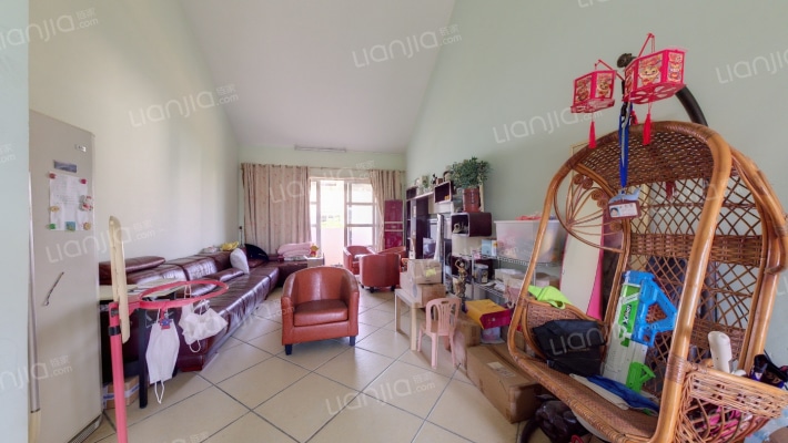 东方夏湾拿二手房实景图