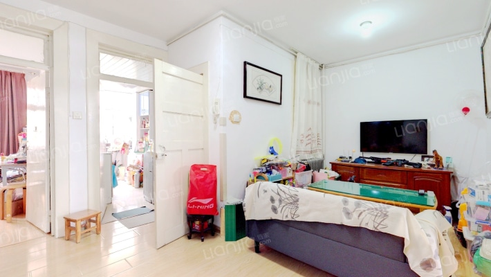 金湖路二手房实景图