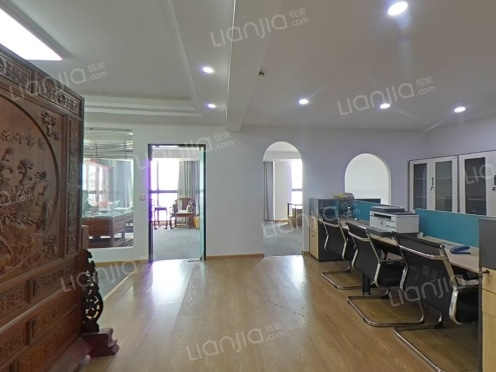 整租·隆盈广场 4室2厅 南