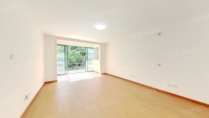 龙柏四季花园二手房实景图