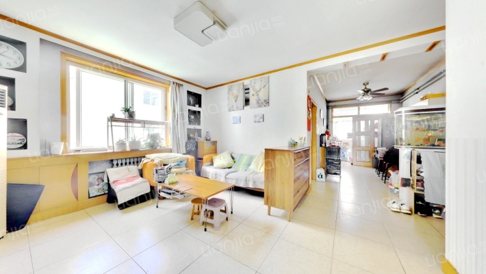 华信路14-1二手房实景图