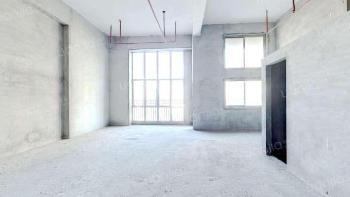 东方明珠商业大厦二手房实景图