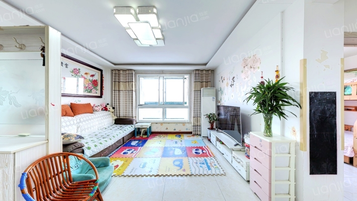 蔚蓝彼岸二手房实景图