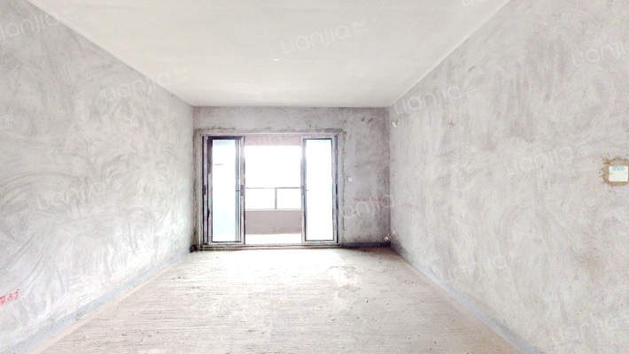 金科金辉博翠山揽翠二手房实景图