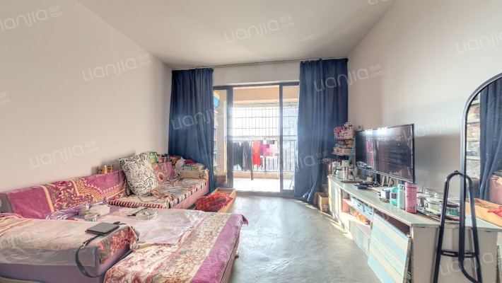 金色溪泉湾二手房实景图