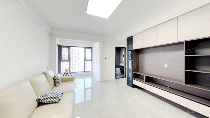 蓝光锦绣城四期二手房实景图