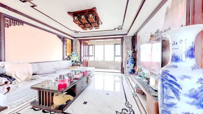 泰悦赫府二手房实景图