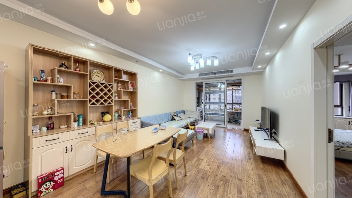 昆仑华府二手房实景图