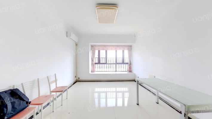 金洲豪苑二手房实景图