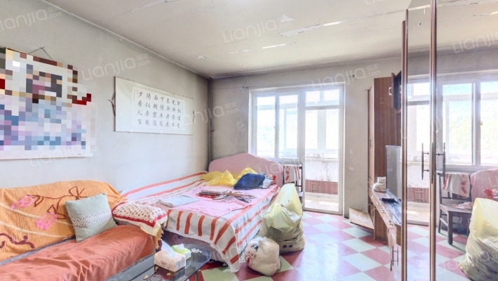 万明路18号院二手房实景图