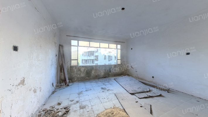 凤凰别墅二手房实景图