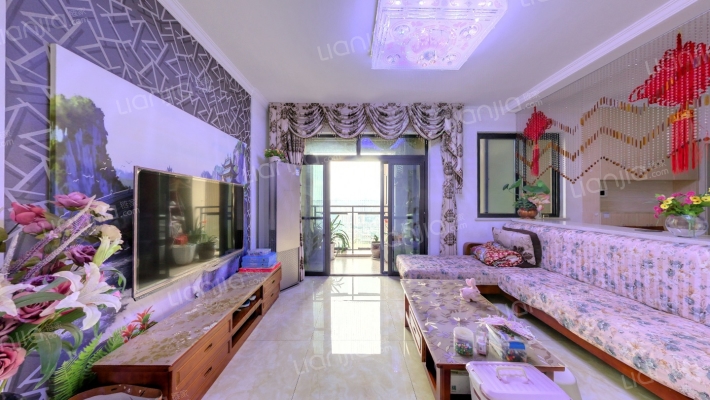 协信阿卡迪亚二手房实景图